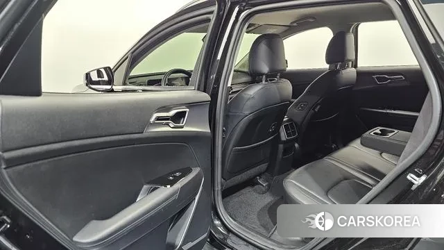 Kia Sportage 5th Generation 2022 Черный из Кореи, фото 2