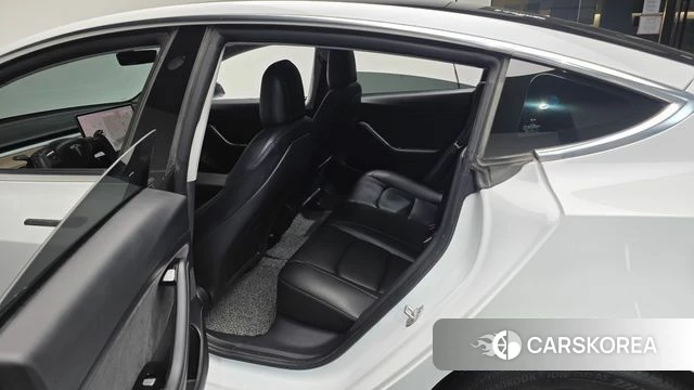 Tesla Model 3 2020 Белый из Кореи, фото 2