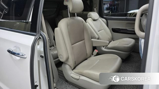Kia All New Carnival 2018 Белый из Кореи, фото 2