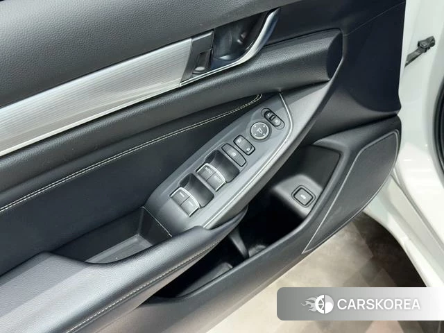 Honda Inspire 2022 Белый из Китая, фото 2