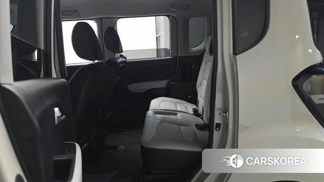 Kia The New Kia Ray EV 2024 Жемчужный цвет из Кореи, фото 2