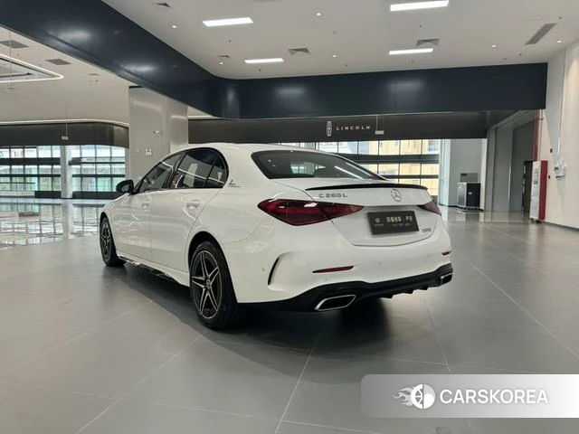 Mercedes-Benz C-class 2024 Белый из Китая, фото 2