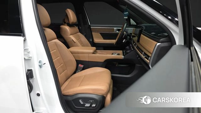 Hyundai Santa Fe (MX5) 2023 Белый из Кореи, фото 2