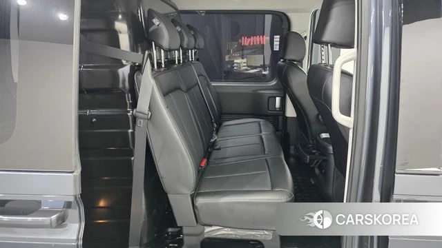 Hyundai Staria 2023 Серый из Кореи, фото 2