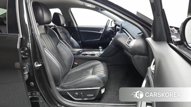 Genesis G70 2018 Черный из Кореи, фото 2