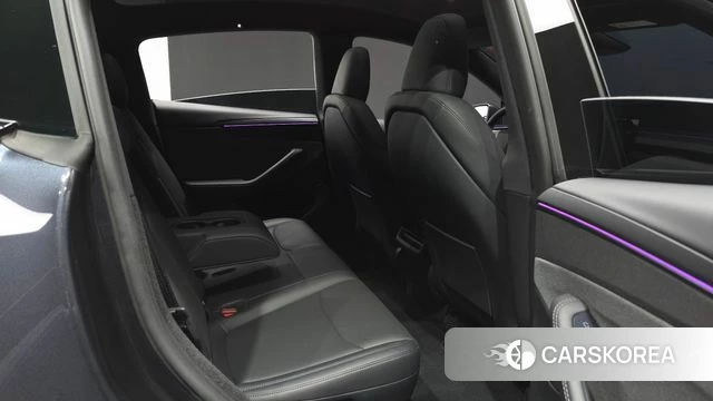 Tesla Model Y 2026 Серый из Кореи, фото 2