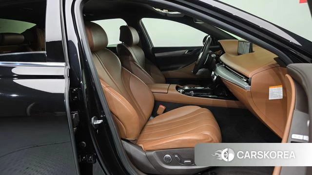 Genesis Electrified G80 (RG3) 2022 Черный из Кореи, фото 2