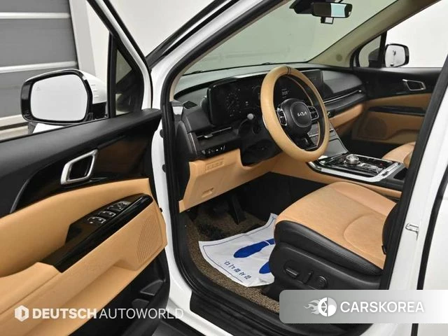 Kia Carnival 4th generation 2023 Белый из Кореи, фото 2