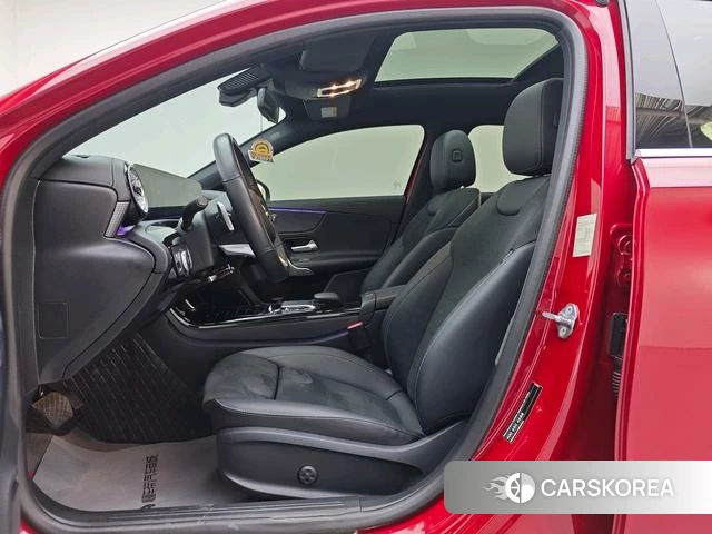 Mercedes-Benz A-Class 2023 Красный из Китая, фото 2