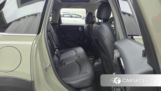 Mini Cooper 2020 Зеленый из Кореи, фото 2