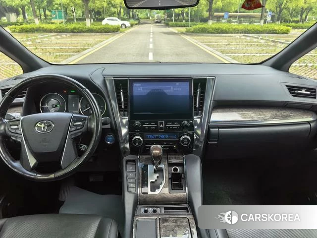 Toyota Alphard 2021 Белый из Китая, фото 2