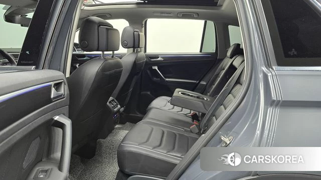 Volkswagen Tiguan second Generation 2022 Серый из Кореи, фото 2