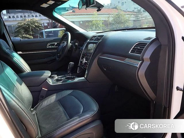 Ford Explorer 2018 Белый из Кореи, фото 3