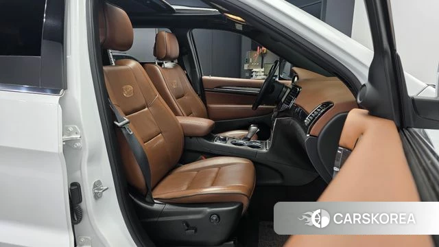 Jeep Grand Cherokee 2021 Белый из Кореи, фото 2