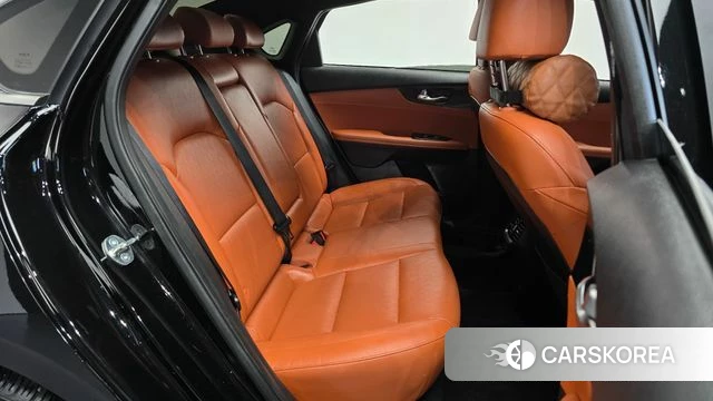 Kia The New K3 2nd generation 2023 Черный из Кореи, фото 2