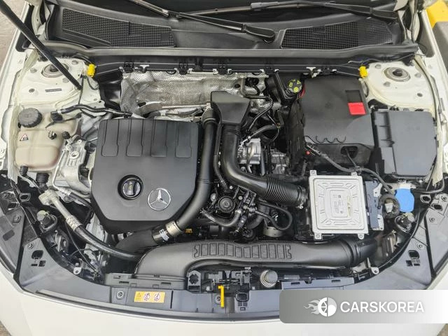 Mercedes-Benz CLA 2021 Белый из Китая, фото 2