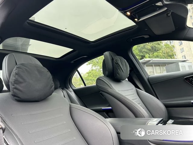 Mercedes-Benz C-class 2024 Белый из Китая, фото 2