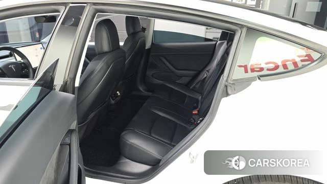 Tesla Model 3 2021 Белый из Кореи, фото 2
