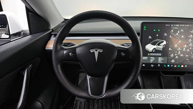 Tesla Model Y 2021 Белый из Кореи, фото 2