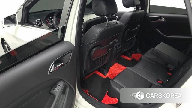 Mercedes-Benz B-Class W246 2018 Белый из Кореи, фото 2