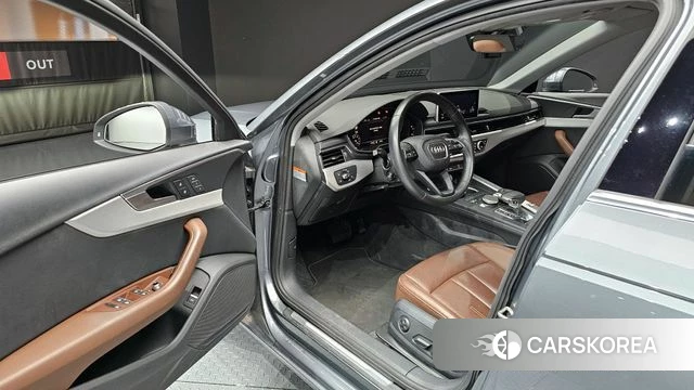 Audi A4 (B9) 2019 Серый из Кореи, фото 2