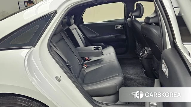 Hyundai Ionic 6 2024 Белый из Кореи, фото 2