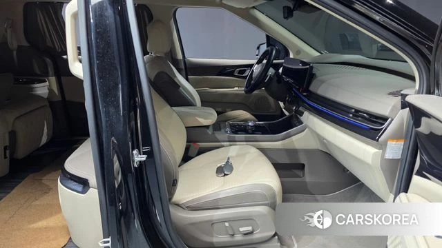 Kia The New Carnival 4th Generation 2024 Черный из Кореи, фото 2