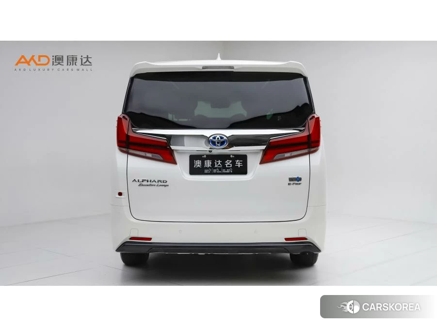 Toyota Alphard 2021 Белый из Китая, фото 2