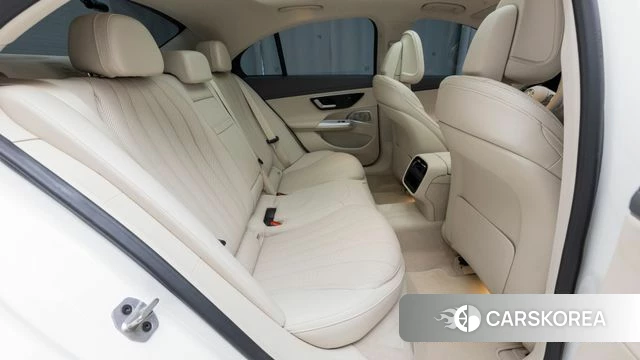 Mercedes-Benz E-Class W214 2026 Белый из Кореи, фото 2