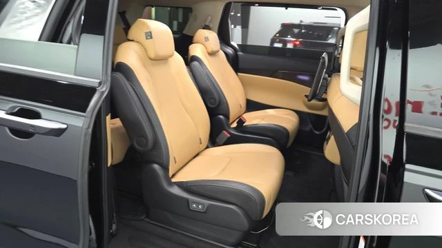 Kia Carnival 4th generation 2023 Черный из Кореи, фото 2