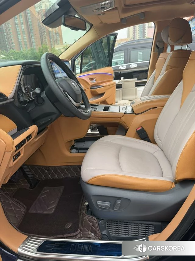 Toyota Sienna 2022 Синий из Китая, фото 2