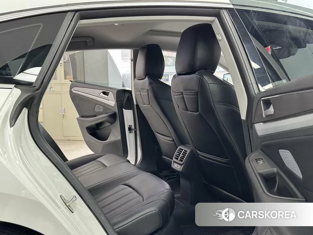 Volkswagen Lamando 2024 Белый из Китая, фото 2