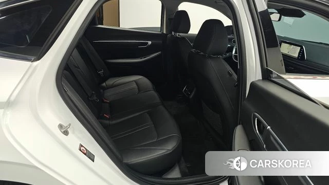 Hyundai Sonata (DN8) 2022 Белый из Кореи, фото 2