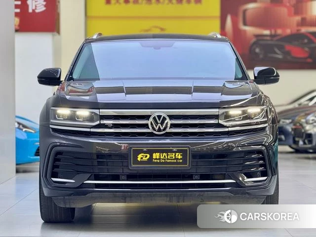 Volkswagen Teramont 2022 Темно-серый из Китая, фото 2