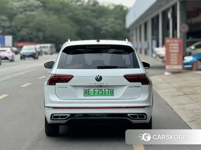 Volkswagen Tiguan L 2023 Белый из Китая, фото 2