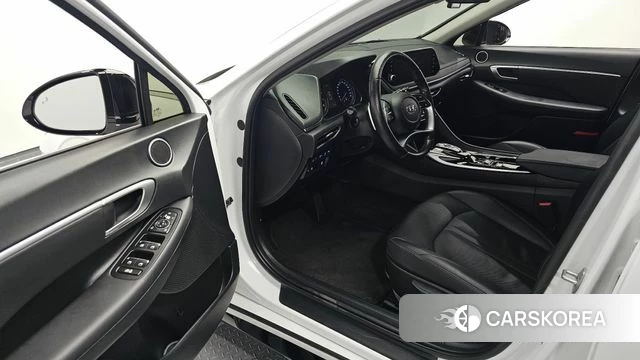 Hyundai Sonata (DN8) 2022 Белый из Кореи, фото 2