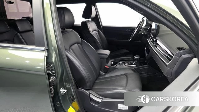 Ssangyong The New Rexton Sports Cannes 2024 Темно-зеленый из Кореи, фото 2