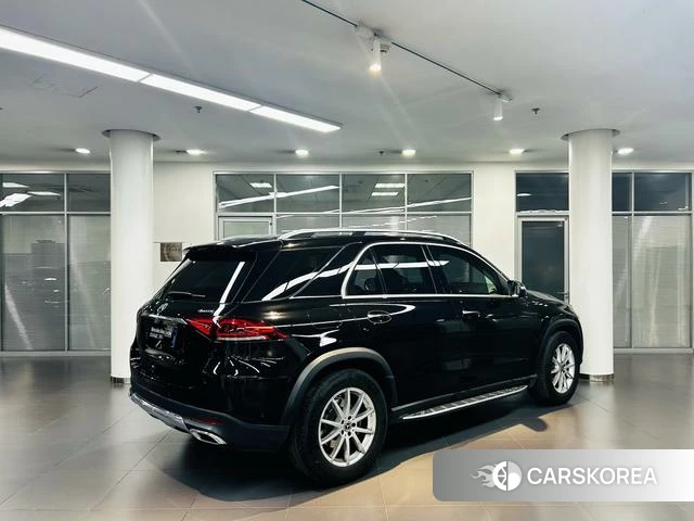 Mercedes-Benz GLE 2022 Черный из Китая, фото 2