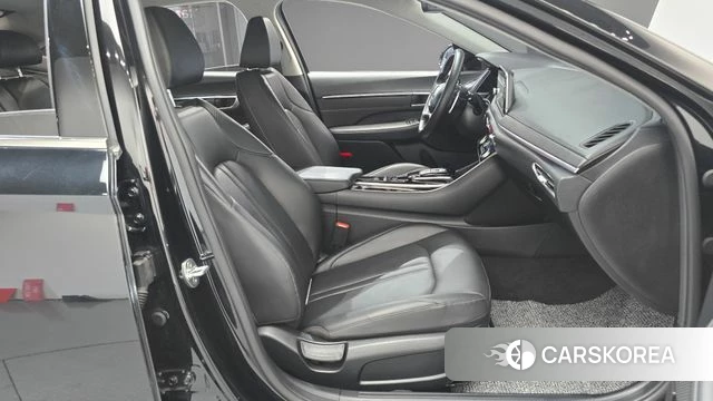 Hyundai Sonata (DN8) 2022 Черный из Кореи, фото 2