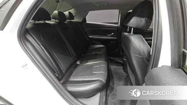 Hyundai Avante (CN7) 2023 Белый из Кореи, фото 2