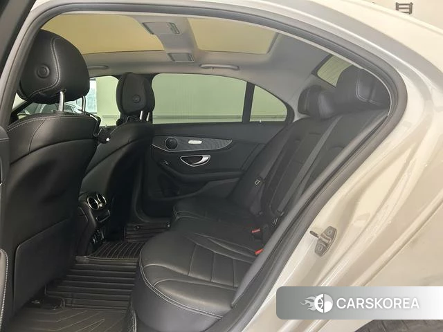Mercedes-Benz C-class 2020 Белый из Китая, фото 2