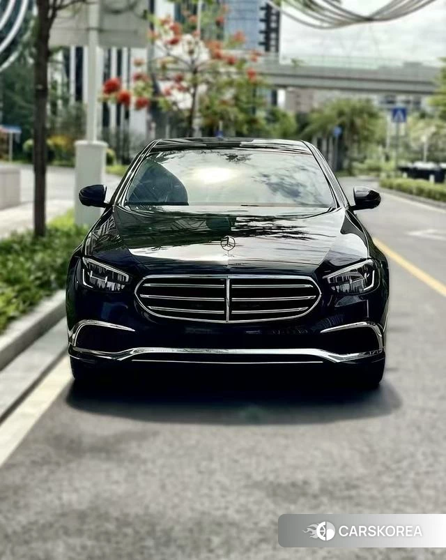 Mercedes-Benz E-Class 2021 Черный из Китая, фото 2