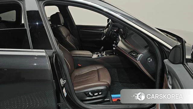 BMW 6 Series GT (G32) 2022 Серый из Кореи, фото 2
