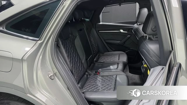Audi SQ5 (FY) 2023 Серебристо-серый из Кореи, фото 3