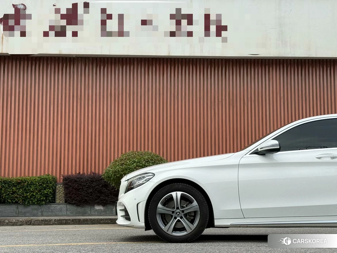 Mercedes-Benz C-class 2020 Белый из Китая, фото 2