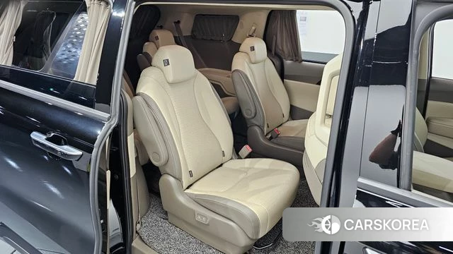 Kia The New Carnival 4th Generation 2023 Черный из Кореи, фото 2