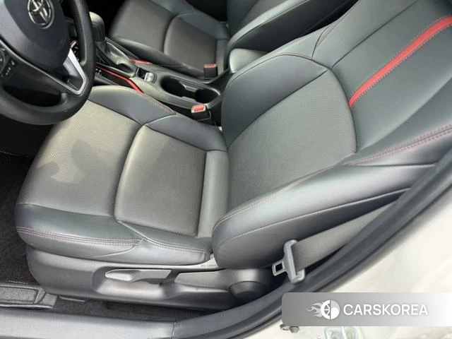 Toyota Levin 2024 Белый из Китая, фото 2