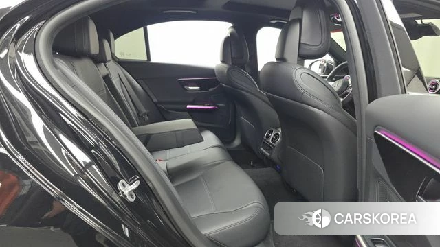 Mercedes-Benz C-Class W206 2026 Черный из Кореи, фото 2