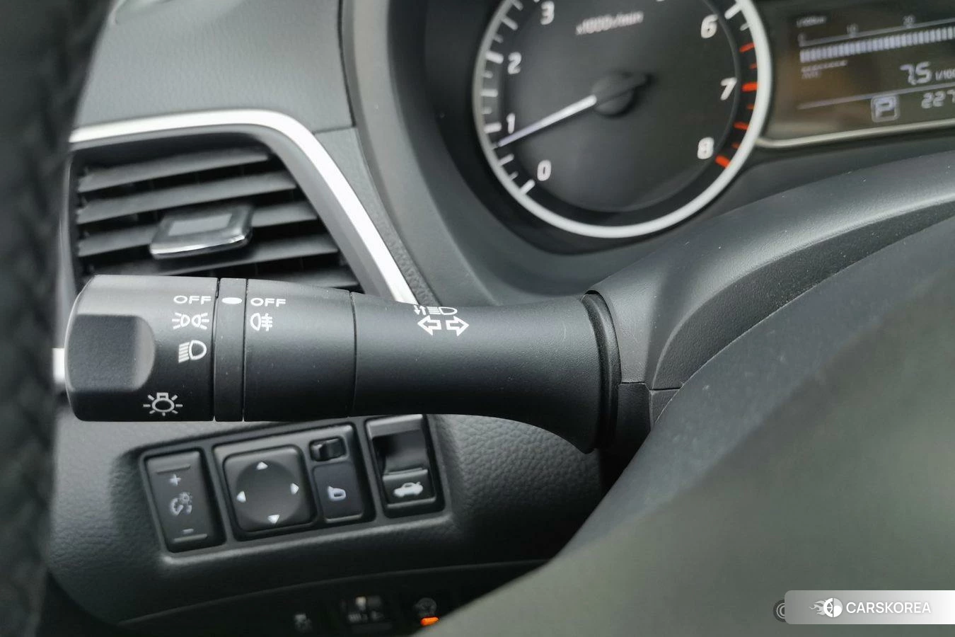 Nissan Sylphy 2021 Черный из Китая, фото 2