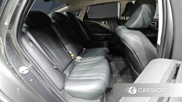 Kia The New K8 Hybrid 2024 Серый из Кореи, фото 2